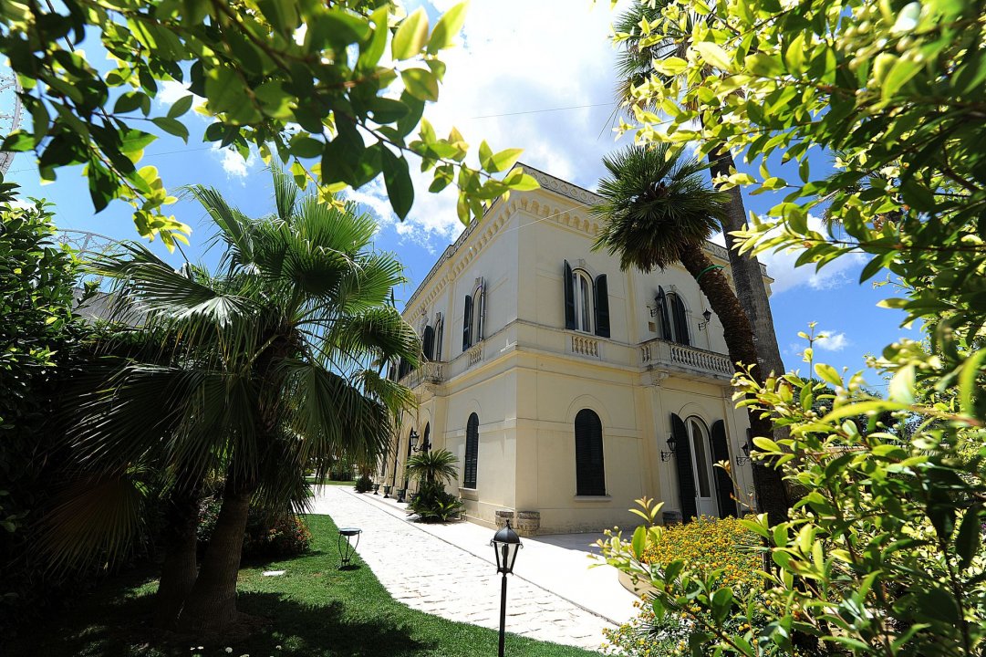 A vendre villa in ville Alessano Puglia foto 10