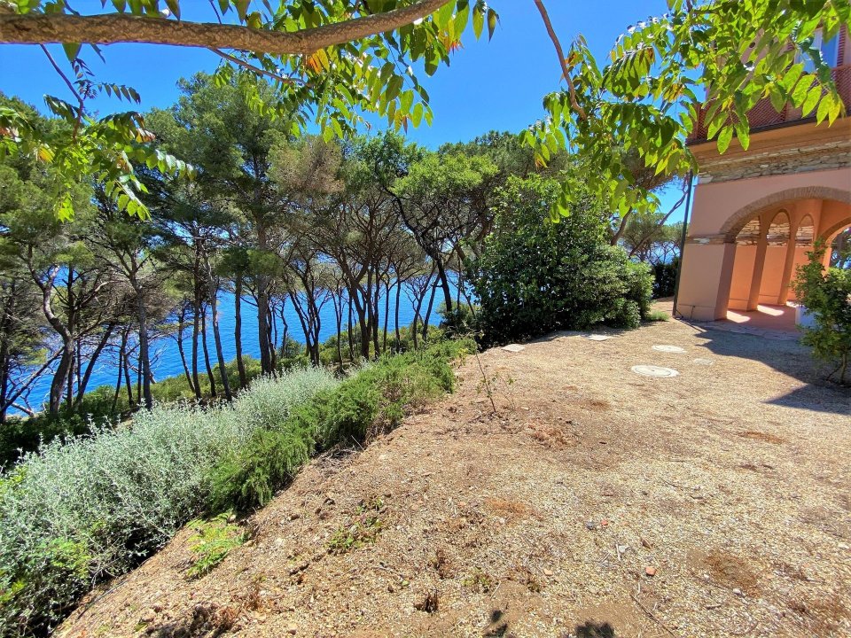 For sale apartment by the sea Rio Marina Toscana foto 23