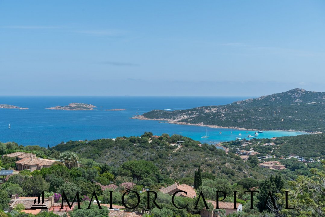 Se vende villa by the mar Arzachena Sardegna foto 31