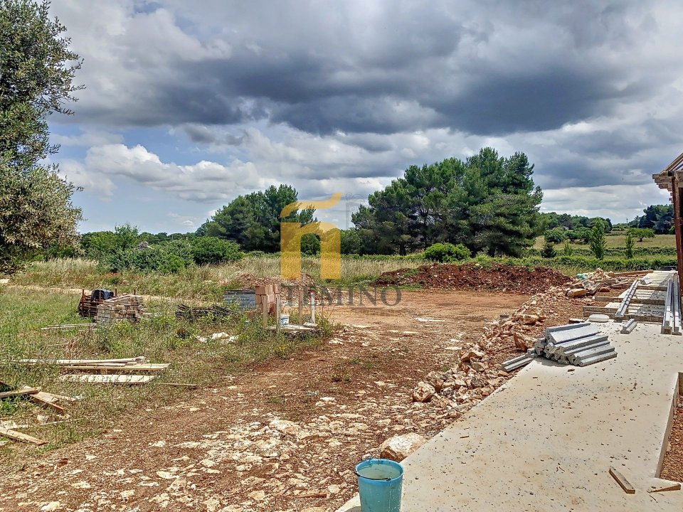 Se vende villa in zona tranquila Martina Franca Puglia foto 16
