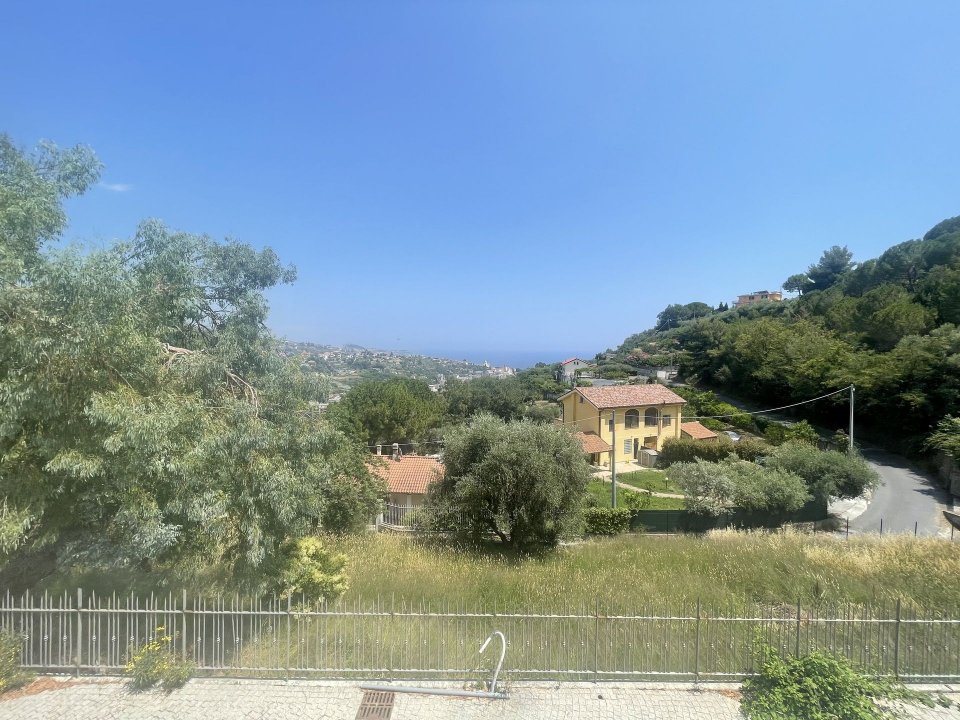 Se vende villa in zona tranquila Sanremo Liguria foto 10