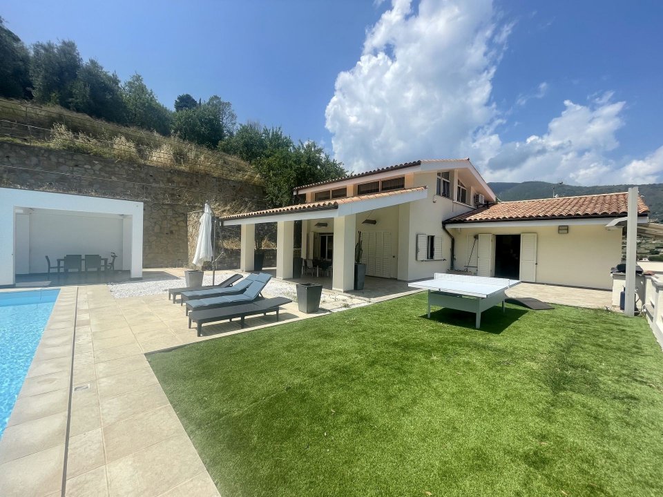 A vendre villa in zone tranquille Sanremo Liguria foto 13