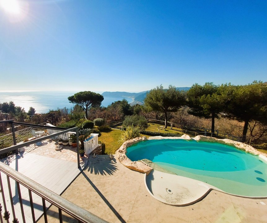 A vendre villa in zone tranquille Alassio Liguria foto 7
