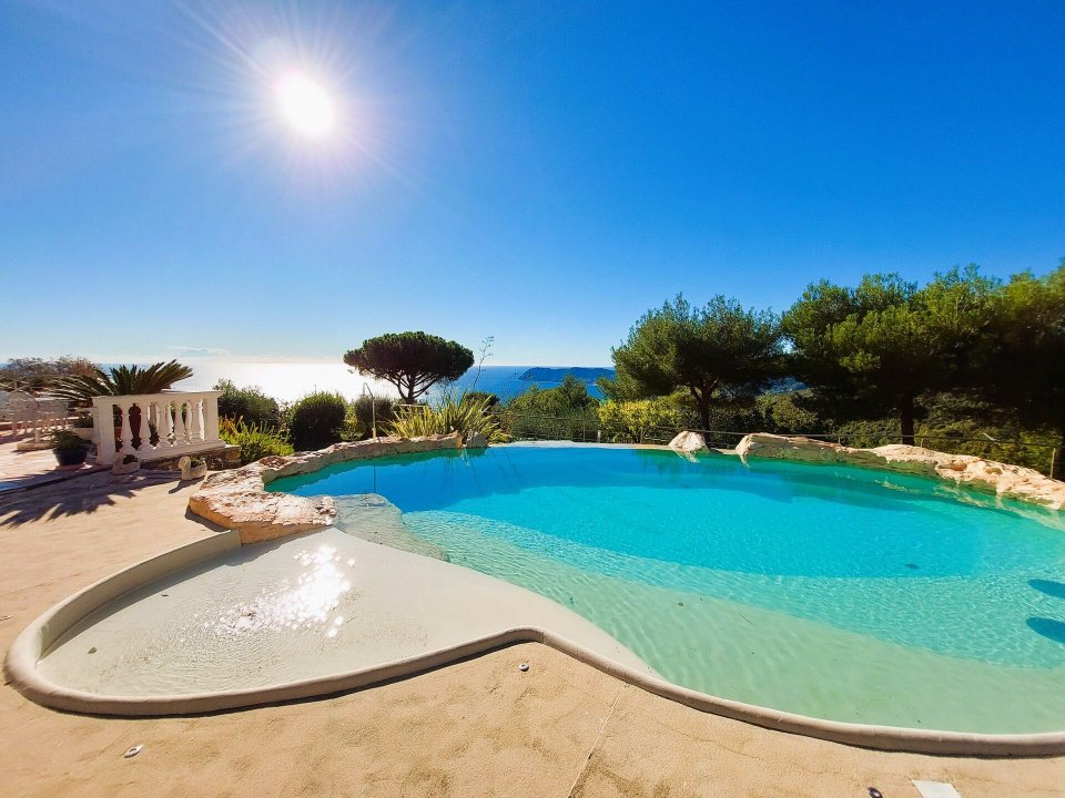 A vendre villa in zone tranquille Alassio Liguria foto 2