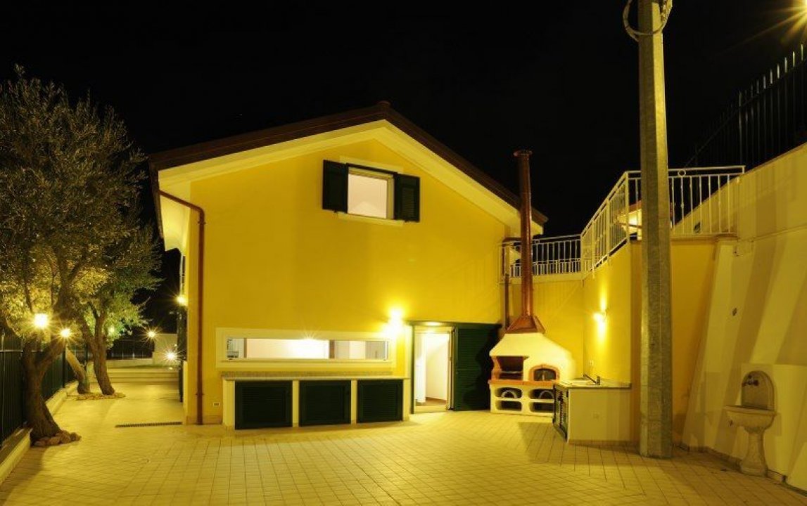 A vendre villa in zone tranquille Alassio Liguria foto 35