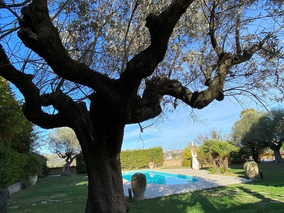 A vendre villa in zone tranquille Spoltore Abruzzo foto 13