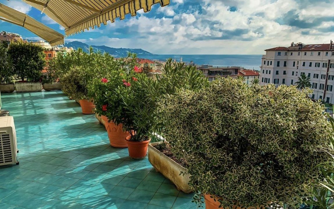 Zu verkaufen penthouse by the meer Sanremo Liguria foto 6