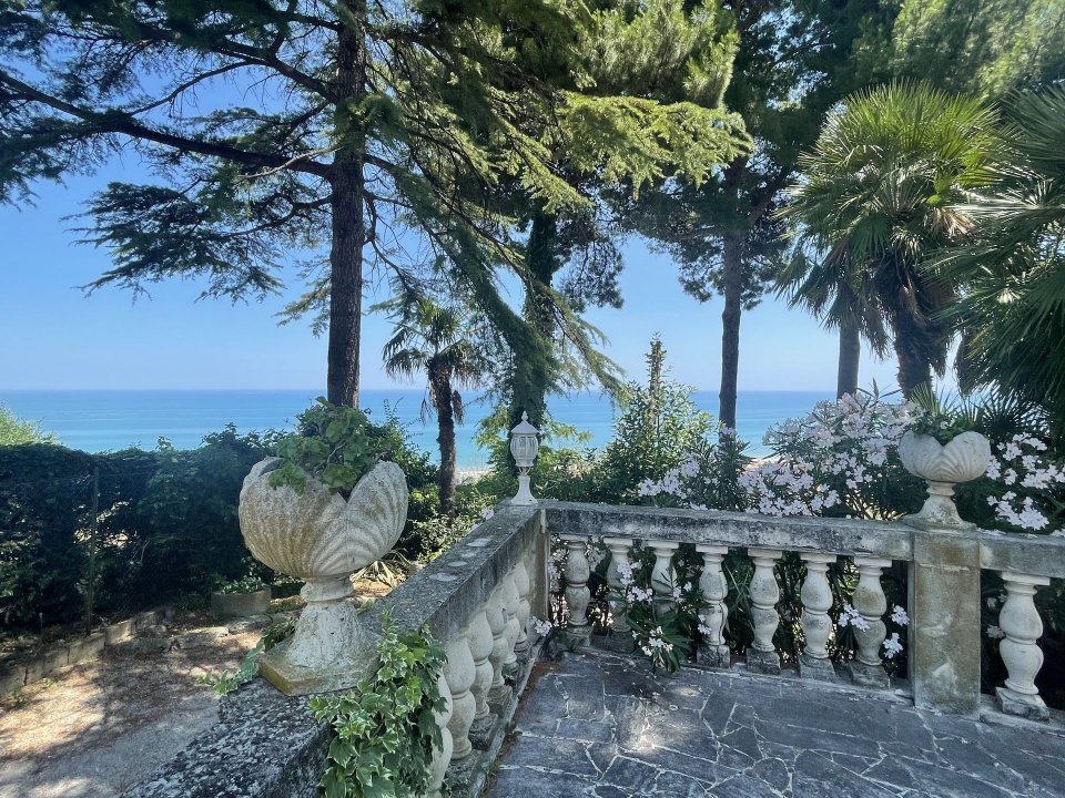 A vendre villa by the mer Silvi Abruzzo foto 6