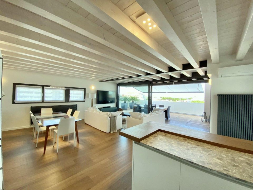 A vendre penthouse by the mer Lignano Sabbiadoro Friuli-Venezia Giulia foto 10