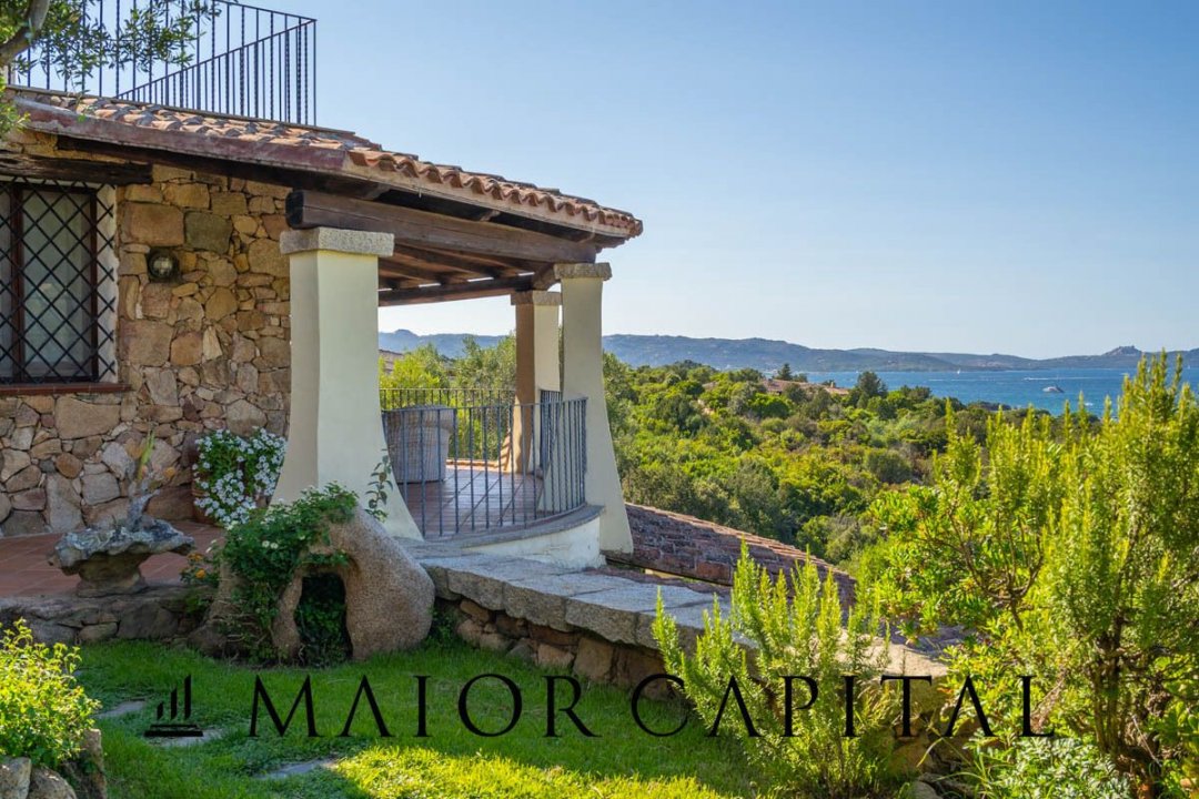 Se vende villa by the mar Arzachena Sardegna foto 32
