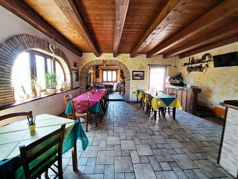 For sale cottage in quiet zone Cascia Umbria foto 19