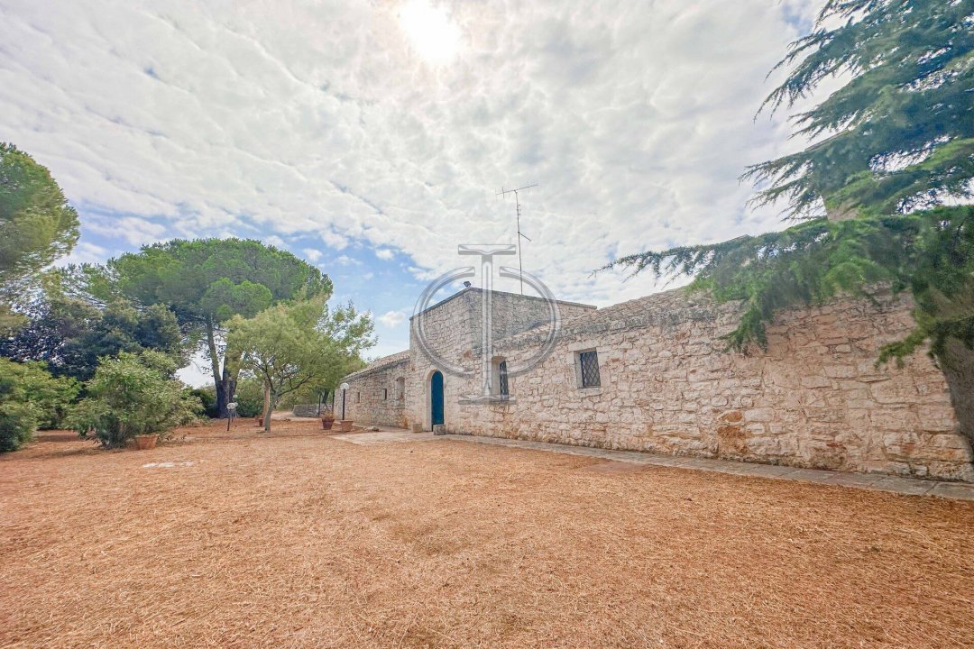 For sale cottage in city Conversano Puglia foto 5