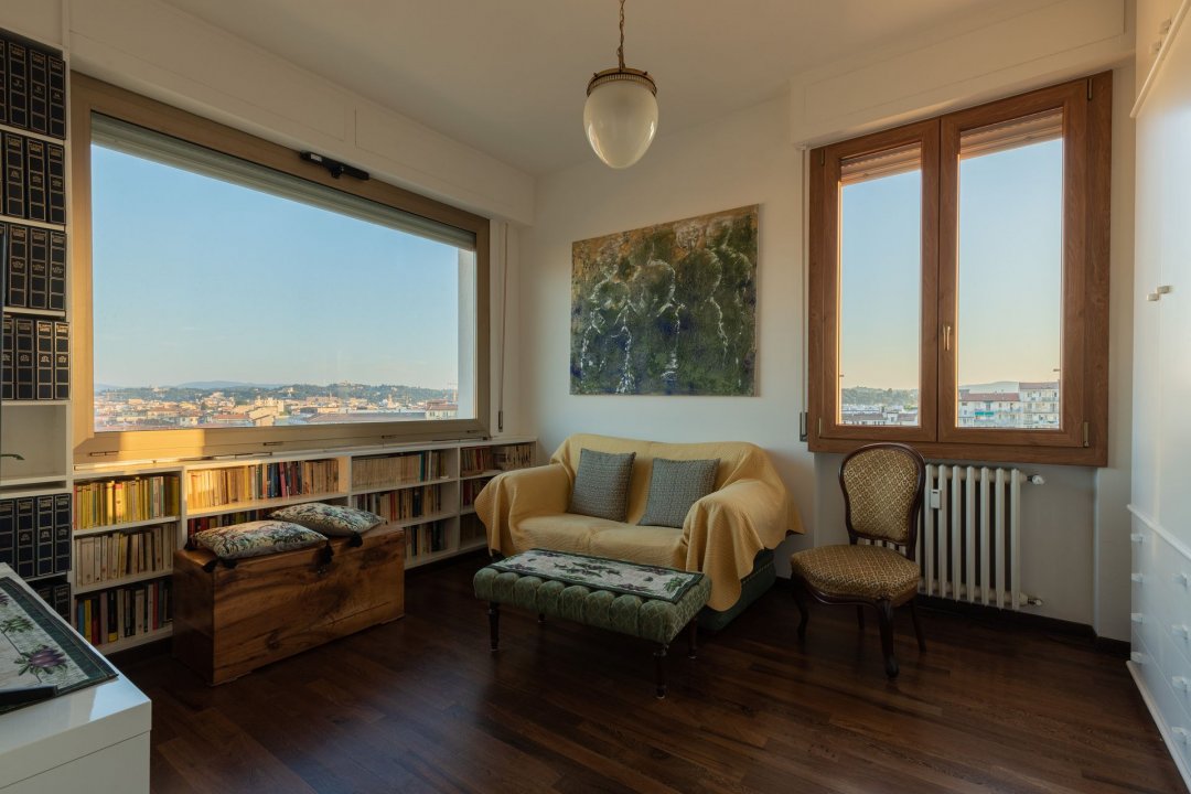 For sale penthouse in city Firenze Toscana foto 39
