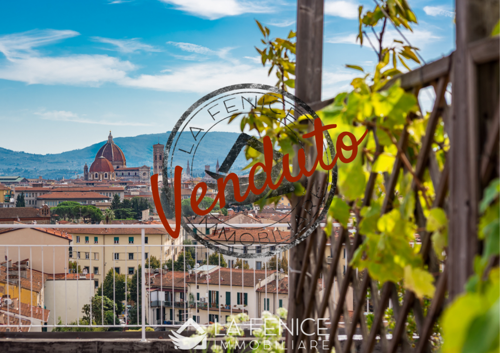 For sale penthouse in city Firenze Toscana foto 1
