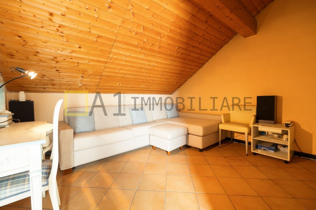 Zu verkaufen villa in ruhiges gebiet Lentate sul Seveso Lombardia foto 16