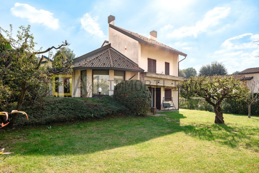 A vendre villa in zone tranquille Lentate sul Seveso Lombardia foto 24