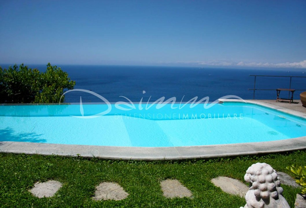 For sale villa by the sea Camogli Liguria foto 3
