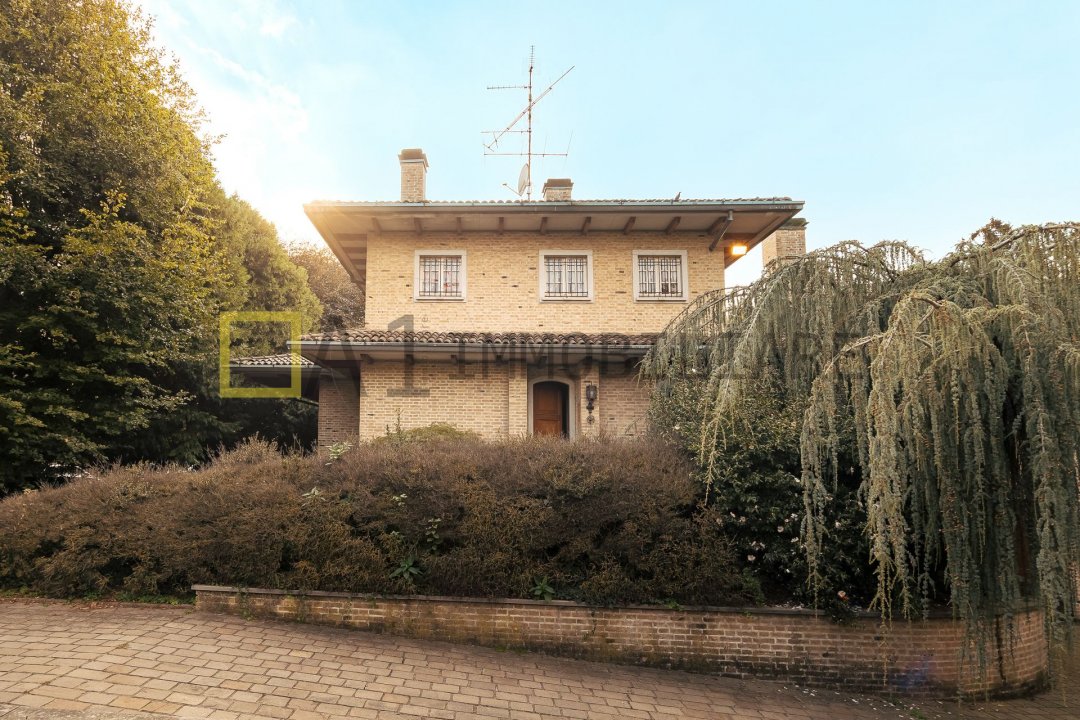 For sale villa in city Lentate sul Seveso Lombardia foto 2