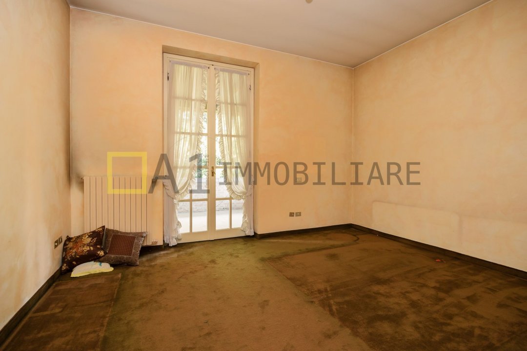 For sale villa in city Lentate sul Seveso Lombardia foto 36