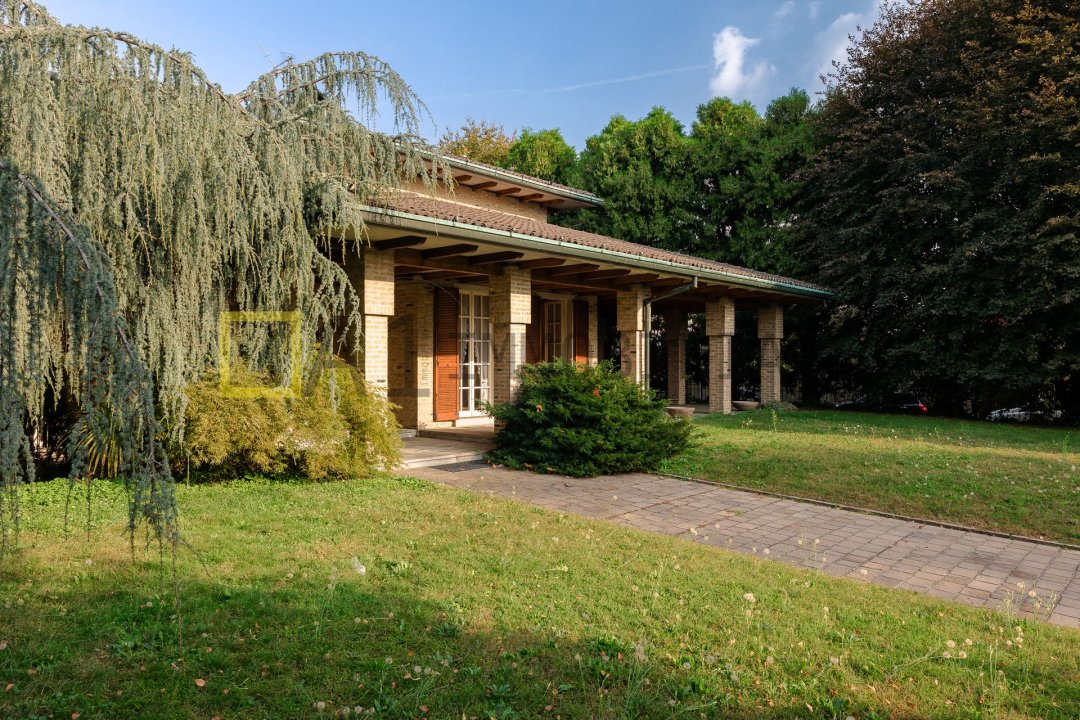A vendre villa in ville Lentate sul Seveso Lombardia foto 9