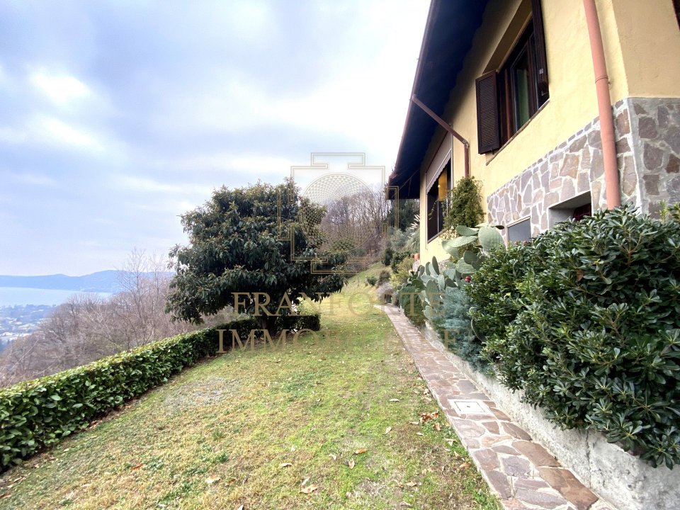 Se vende villa in montaña Lesa Piemonte foto 33