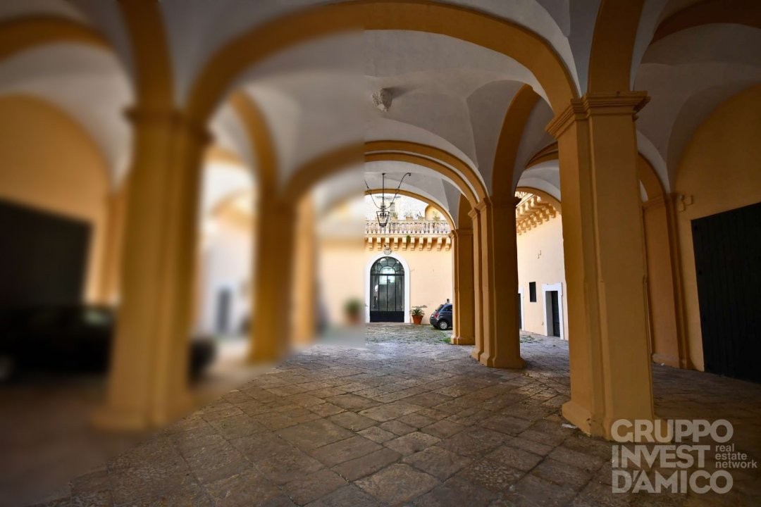 Se vende palacio in ciudad Francavilla Fontana Puglia foto 3