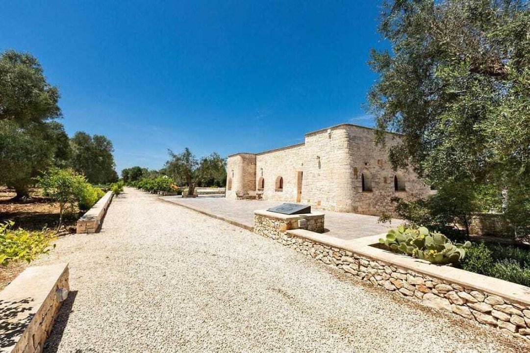 Se vende villa in zona tranquila San Michele Salentino Puglia foto 9