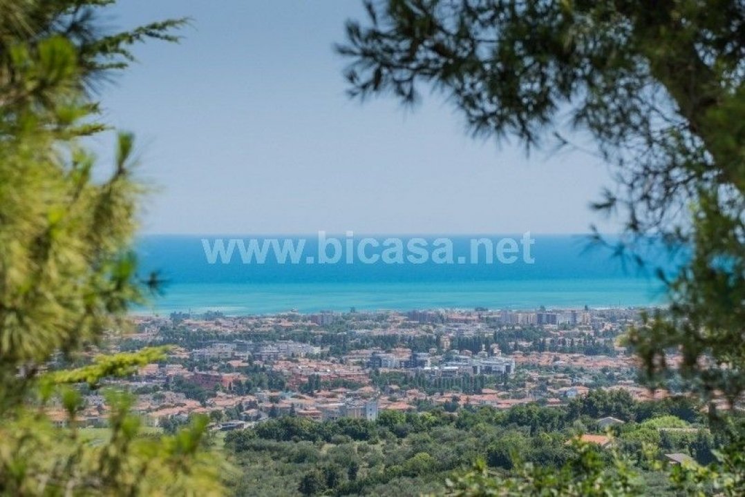 For sale villa in quiet zone Pesaro Marche foto 6