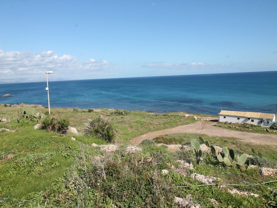 For sale terrain by the sea Siracusa Sicilia foto 40
