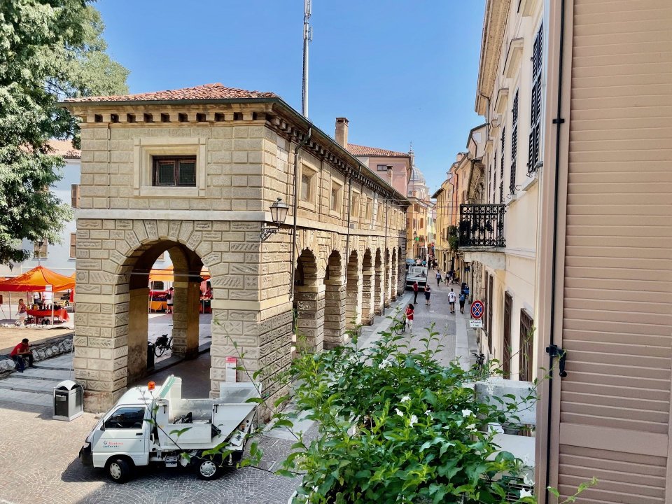 Se vende palacio in ciudad Mantova Lombardia foto 1