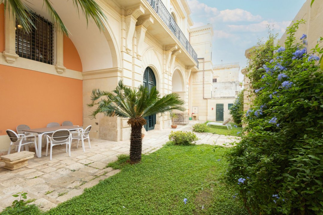 For sale palace in city Poggiardo Puglia foto 49