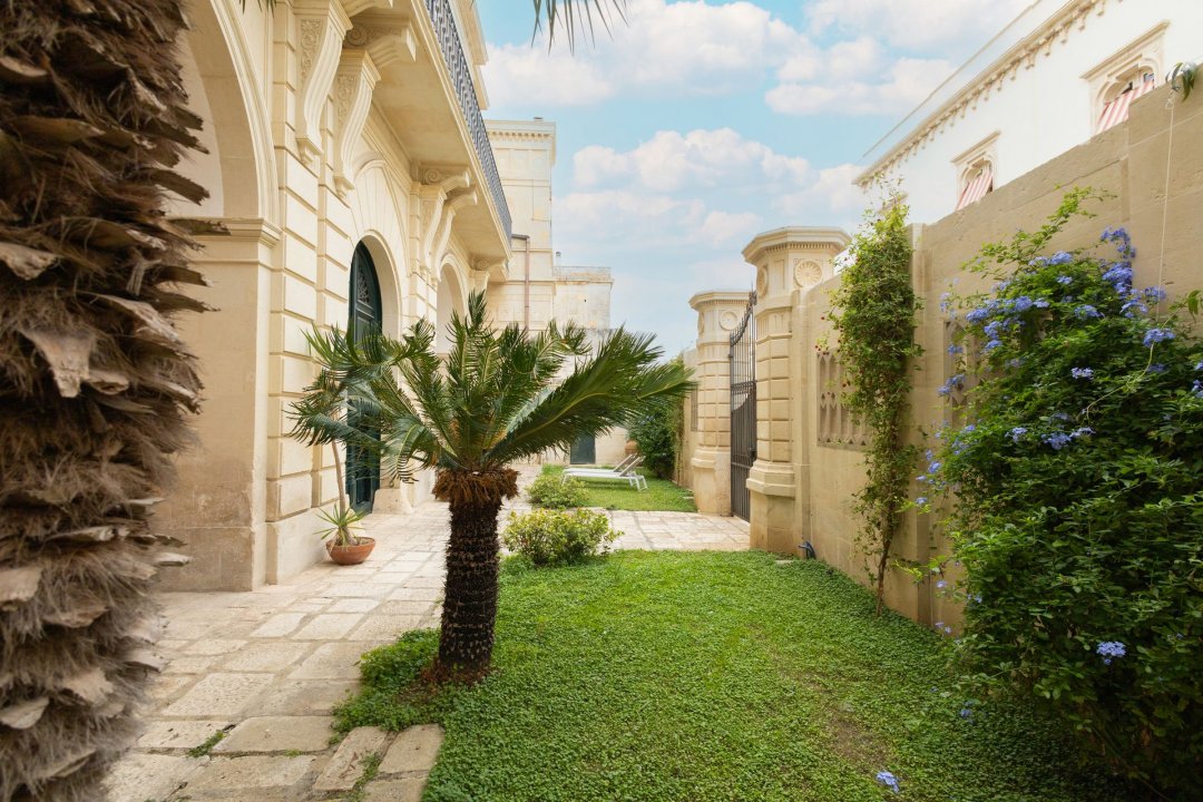 For sale palace in city Poggiardo Puglia foto 50