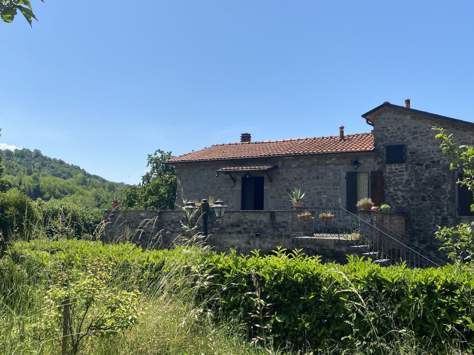 For sale cottage in quiet zone Filattiera Toscana foto 40