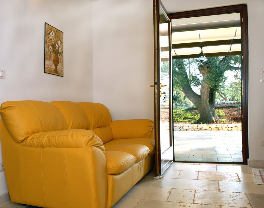 Se vende villa in zona tranquila San Michele Salentino Puglia foto 91