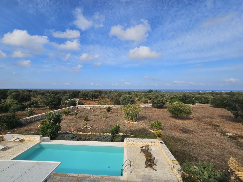 A vendre villa in zone tranquille Carovigno Puglia foto 3