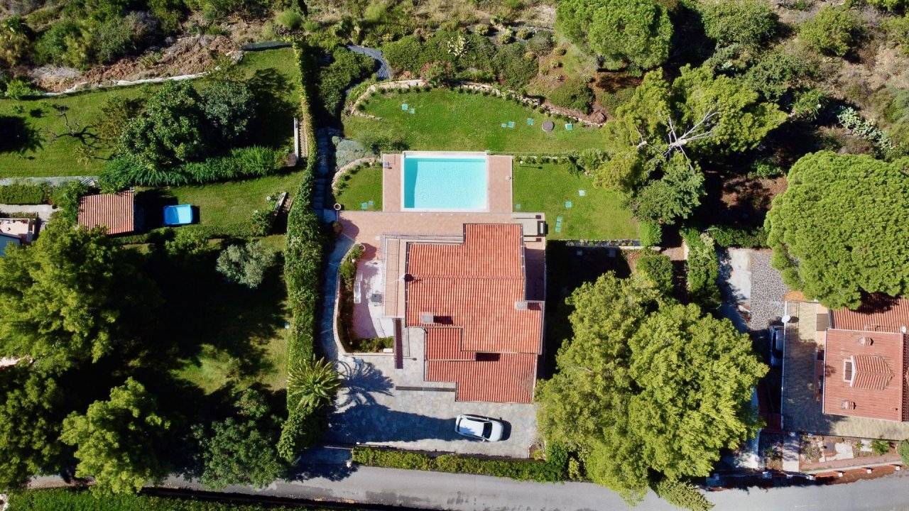 A vendre villa in zone tranquille Bordighera Liguria foto 9