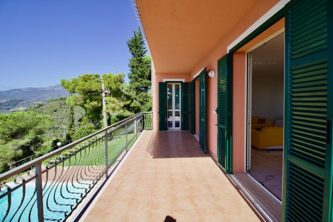 Se vende villa in zona tranquila Bordighera Liguria foto 23