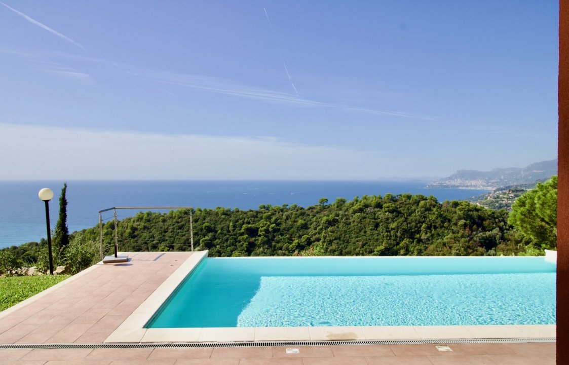 Zu verkaufen villa in ruhiges gebiet Bordighera Liguria foto 4