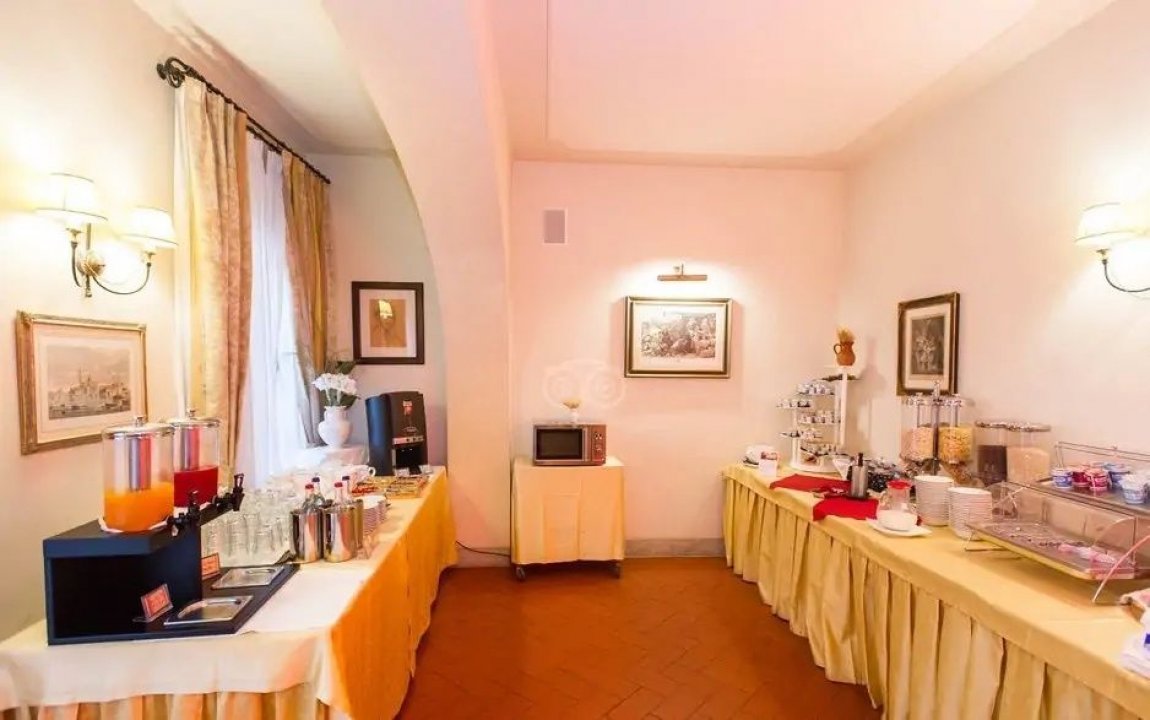 Para venda attività commerciale in zona tranquila Pistoia Toscana foto 9