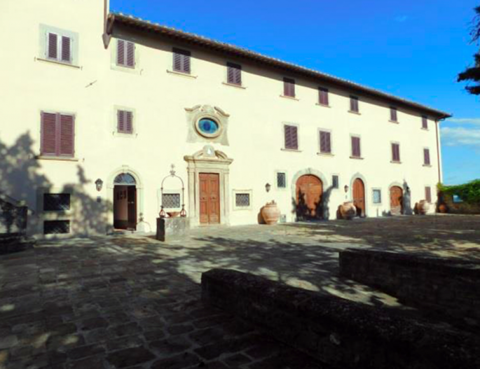 For sale castle in quiet zone Gaiole in Chianti Toscana foto 7