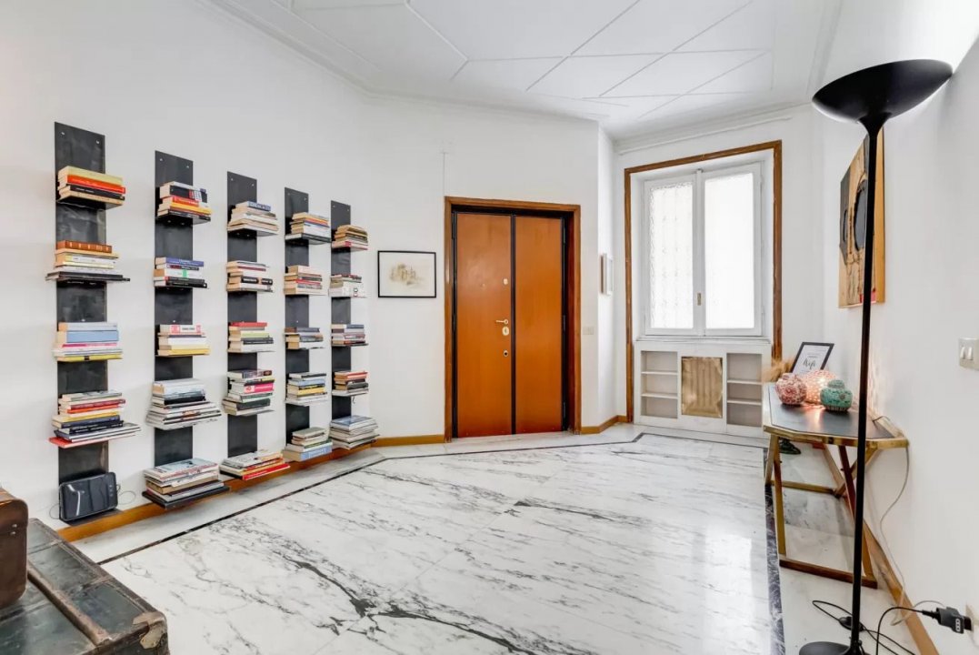 Rent apartment in city Roma Lazio foto 15
