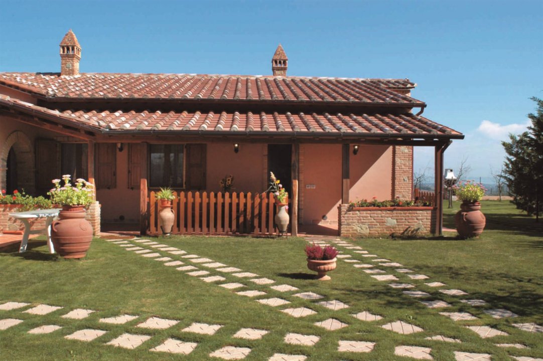 For sale cottage in quiet zone Castiglione del Lago Umbria foto 8
