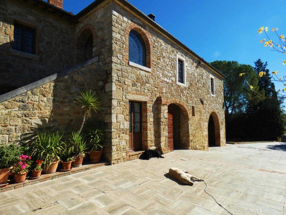 For sale cottage in quiet zone Asciano Toscana foto 5