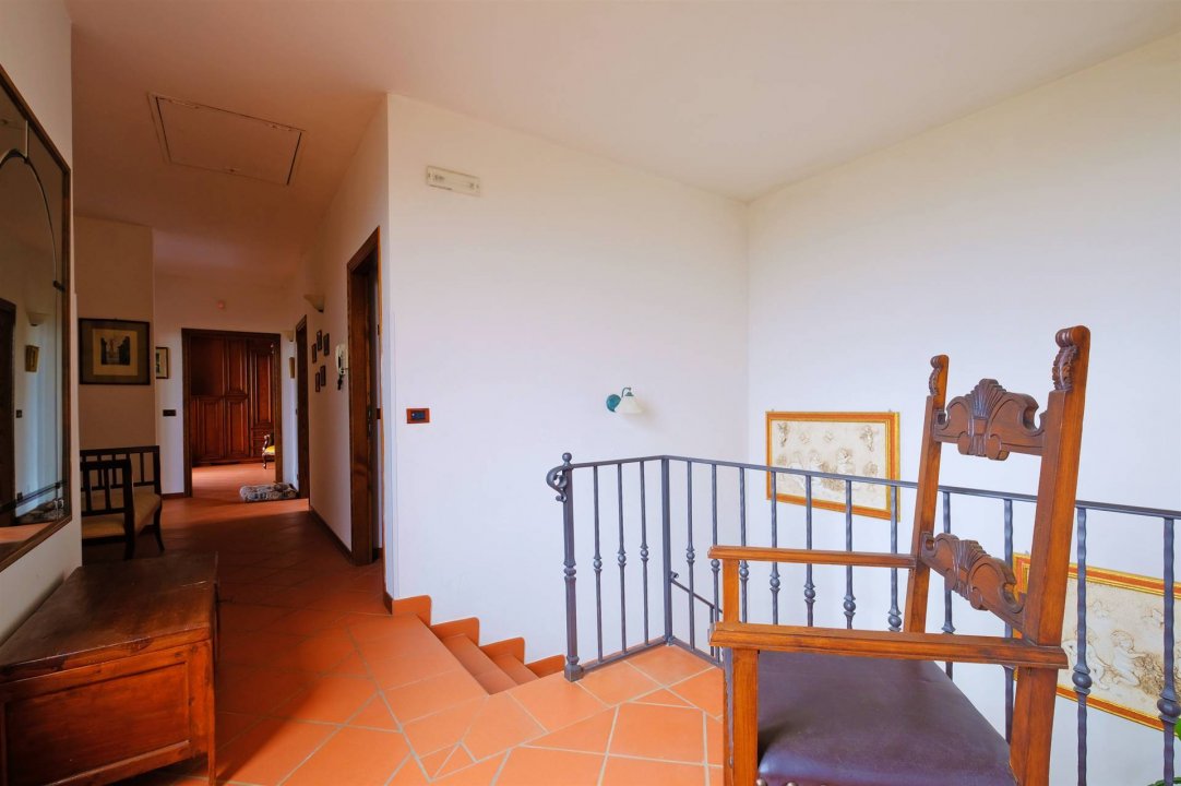 For sale cottage in quiet zone Montepulciano Toscana foto 4
