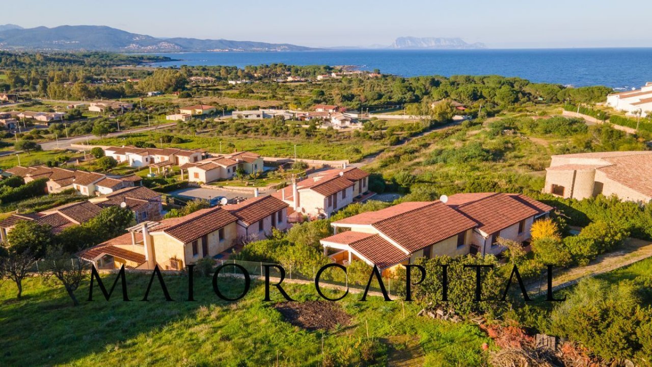 For sale villa by the sea Budoni Sardegna foto 1