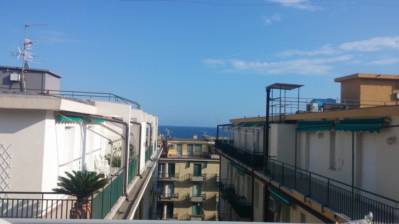 For sale penthouse by the sea Alassio Liguria foto 7
