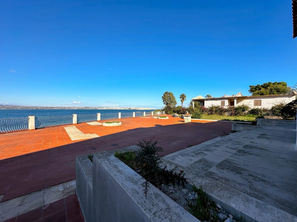For sale villa by the sea Siracusa Sicilia foto 10