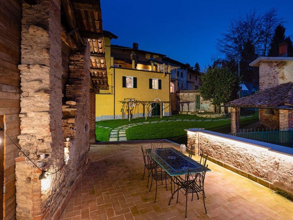 Se vende villa in zona tranquila Briaglia Piemonte foto 1
