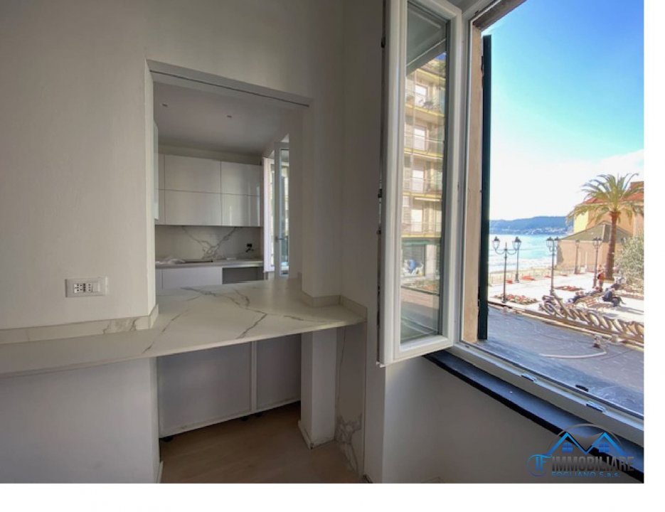 For sale apartment in  Alassio Liguria foto 1