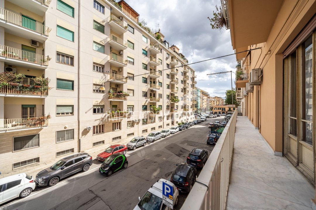 For sale apartment in city Palermo Sicilia foto 39